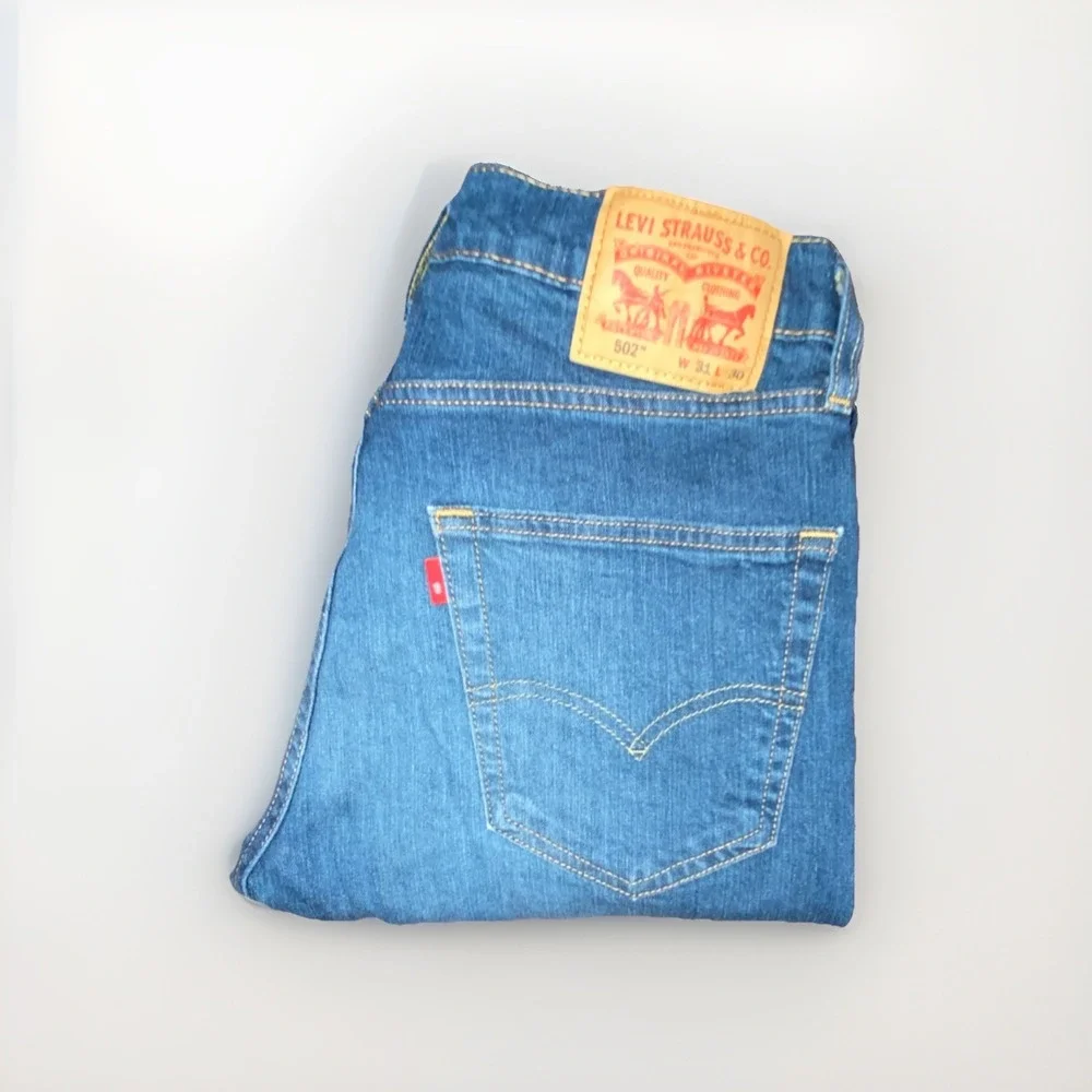 Levi's Men's 502 Denim Regular Fit 5-Pocket Medium Wash W31 L30 IS 26 SKU 061